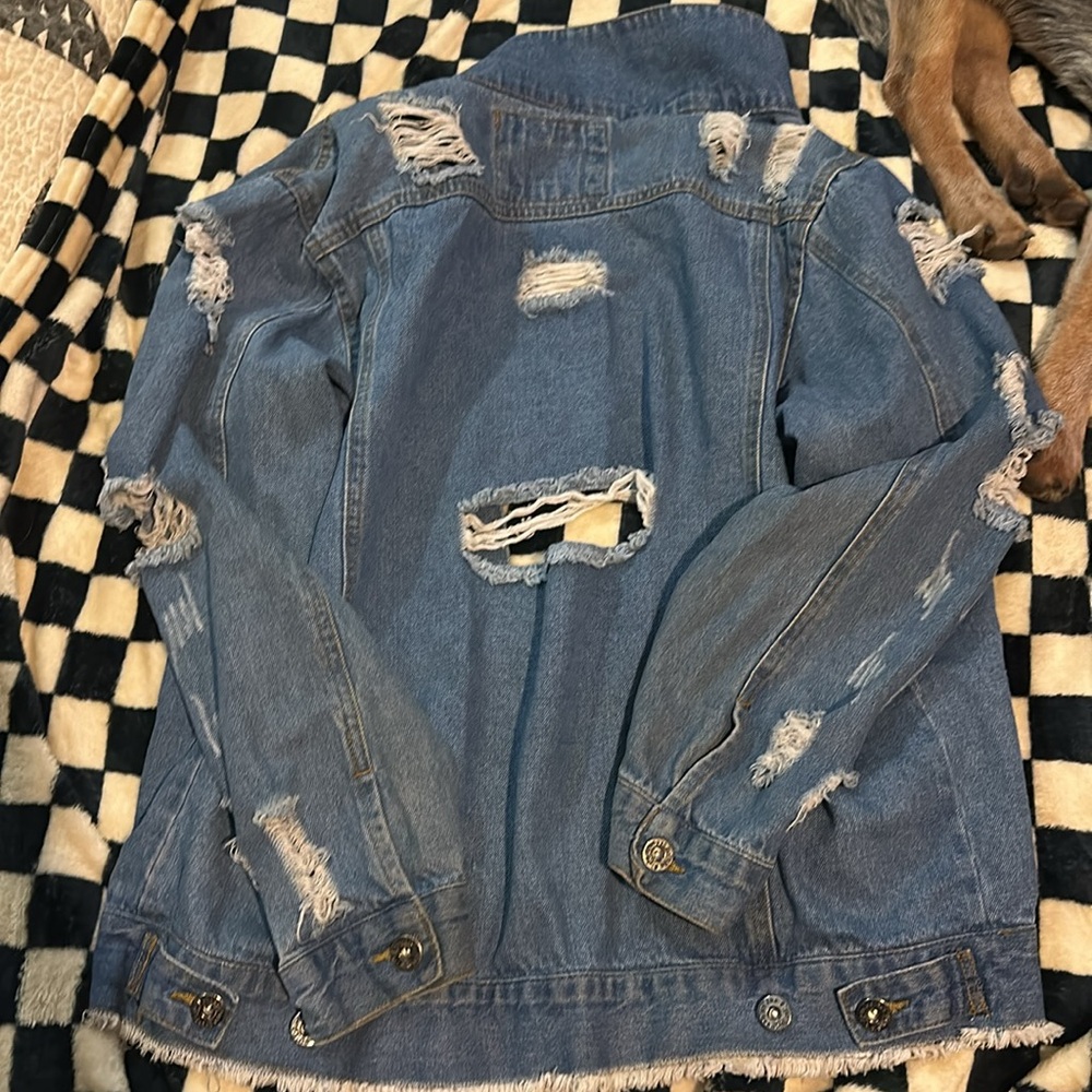 Distressed denim jacket - Picture 3 of 3